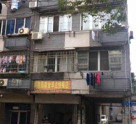 凉山九江快餐伴游雇用信息(九江东方银座娱乐会所雇用)