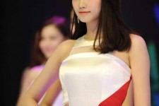 凉山成都特大模特兼职**(成都服拆模特兼职是实的吗)