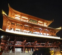 凉山长沙旅游攻略(长沙旅游攻略景点必去长沙美食街)