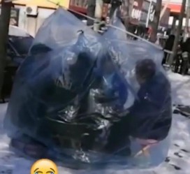凉山东北大爷带老伴游中国(东北大爷带老伴游中国旅行)