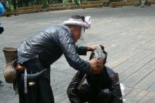 凉山欲带老伴游遍中国(带着老伴去旅游)