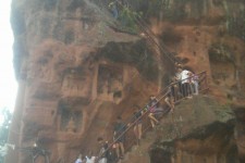 凉山乐山旅游攻略(乐山旅游攻略自由行路线推荐)