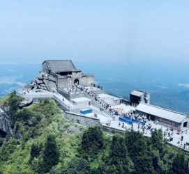 凉山湖南旅游攻略(武汉到湖南旅游攻略)