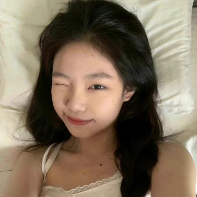 凉山陪游女孩调酒员米佳元