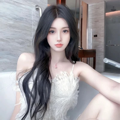 凉山伴游女生吴悠的资料