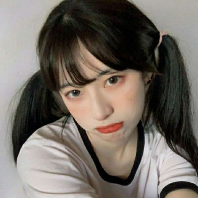 凉山伴游女生彭江舞的资料