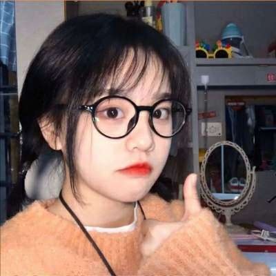 凉山伴游女生荣晴的资料
