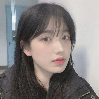 凉山伴游女生张萱的资料