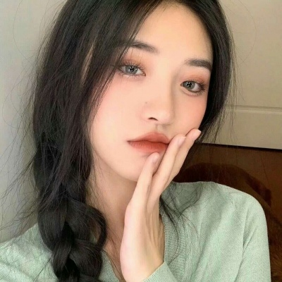 凉山伴游女生林知月的资料