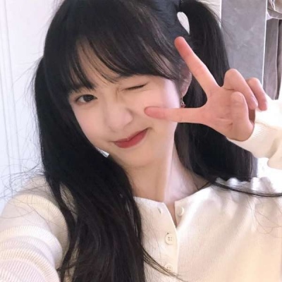 凉山伴游女生李欣怡的资料