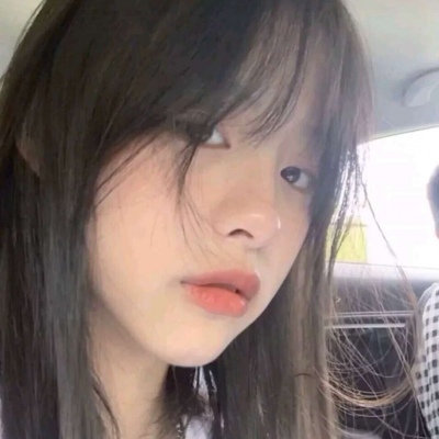 凉山伴游女生周玉洁的资料