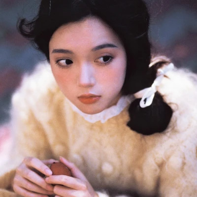 凉山伴游女生苏沫然的资料