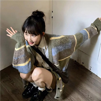 凉山伴游女生方镜月的资料