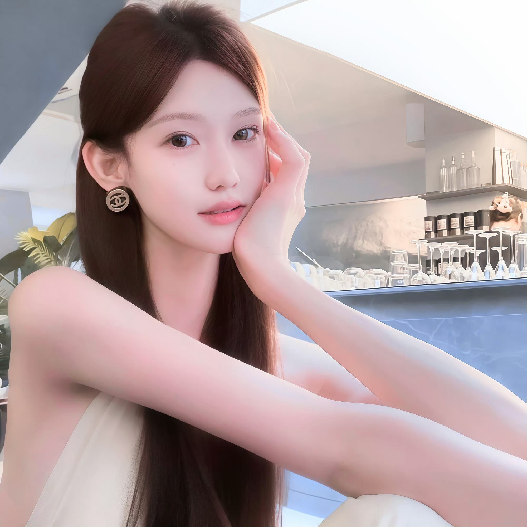 凉山伴游女生林杨的资料