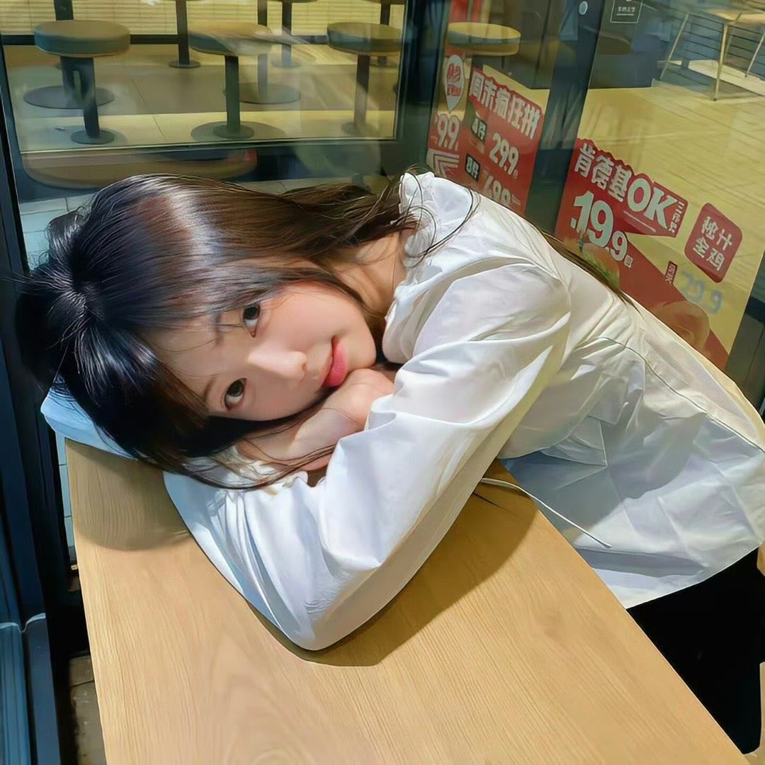 凉山伴游女生沈雨晴的资料
