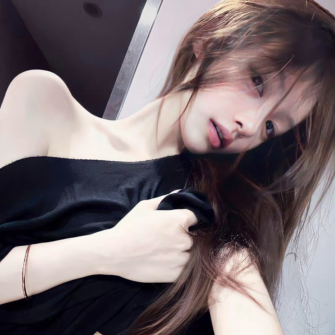 凉山伴游女生许梦瑶的资料