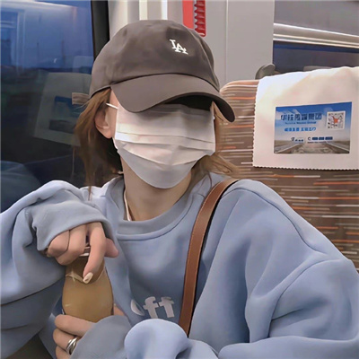 凉山伴游女生柔芸芸的资料