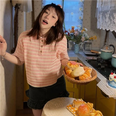 凉山伴游女生员婷双的资料