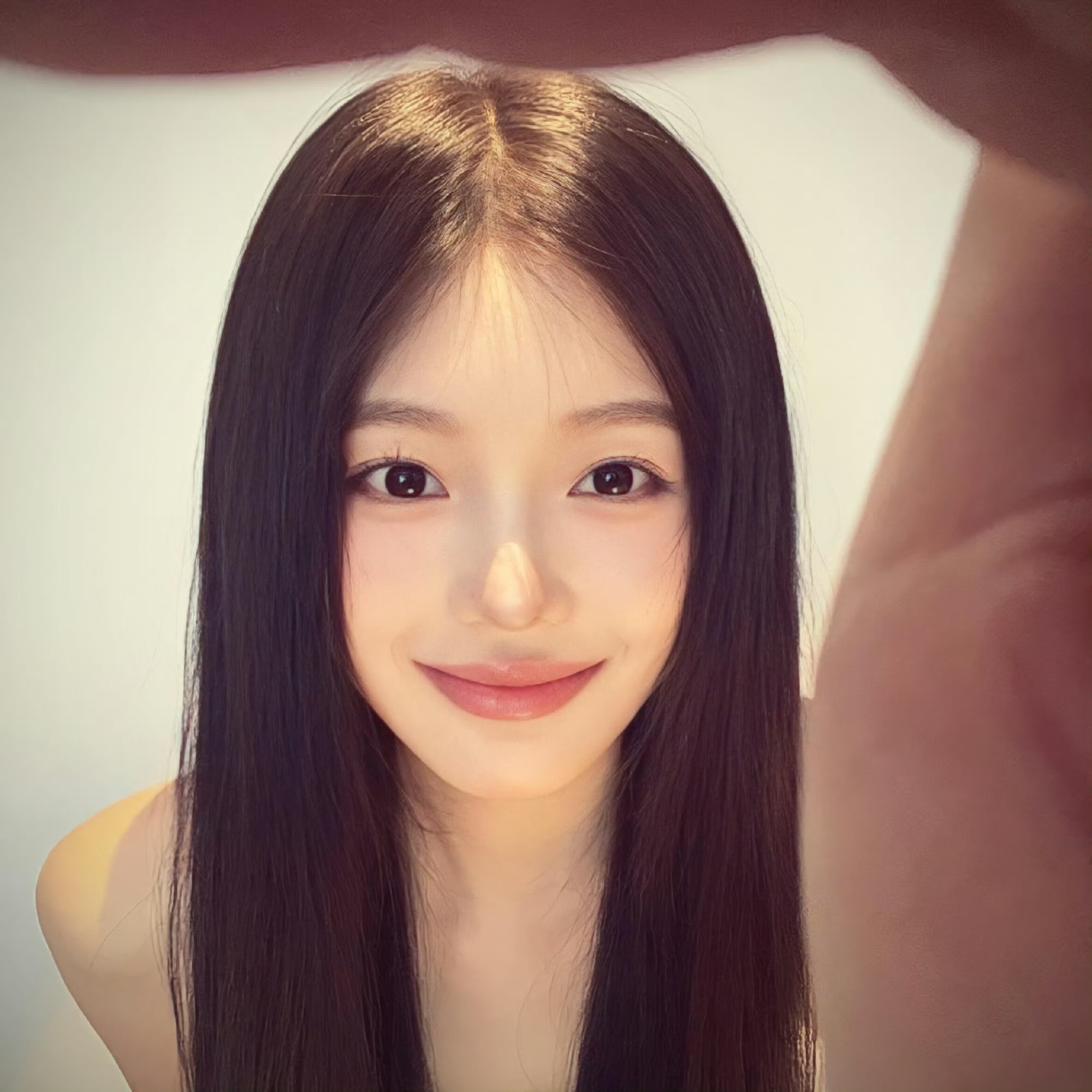 凉山伴游女生 | 雨霏的资料