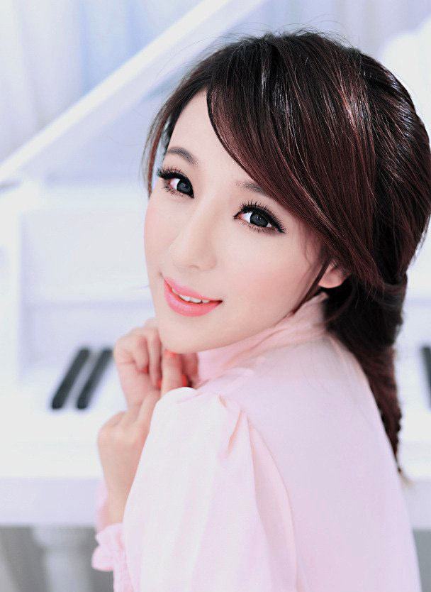 美胸模特(美胸模特张茜儿)
