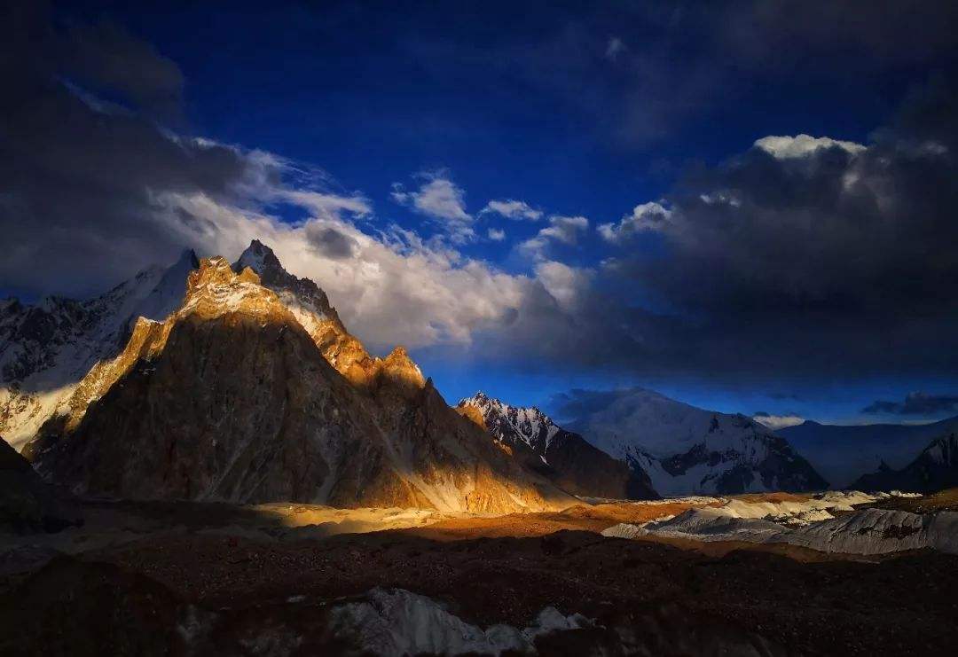 伴游中国最好的风景已经在路上(旅游一路上的风景)