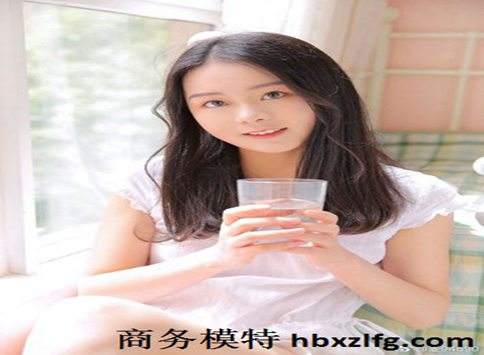 怎么分辨伴游雇用实假(雇用伴游什么样子的是实的)