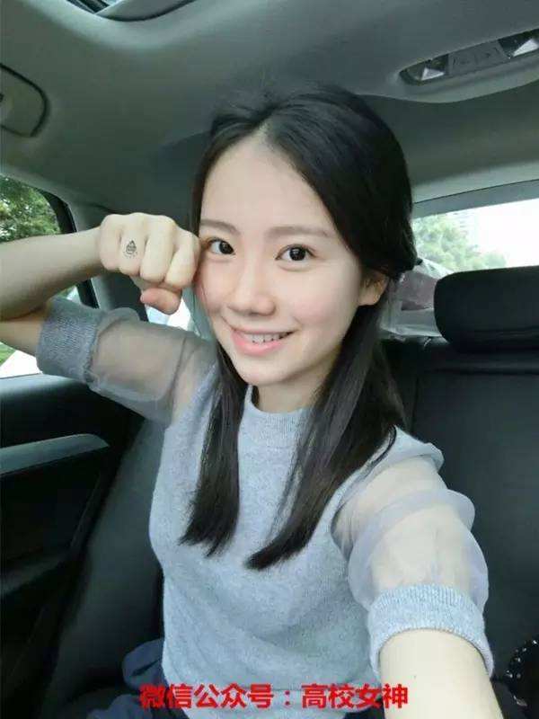 我去应聘一个兼职模特的(我去应聘一个兼职模特的英语)