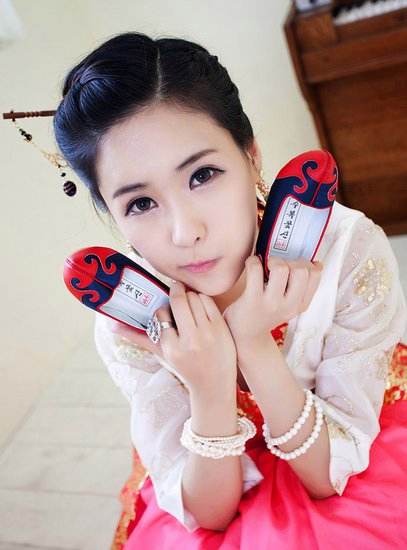 女生说她兼职过模特(女生说她兼职过模特怎么回复)