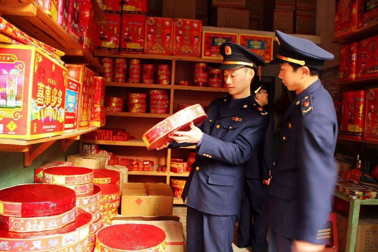 重庆上海伴游雇用(重庆欢乐谷雇用官网)